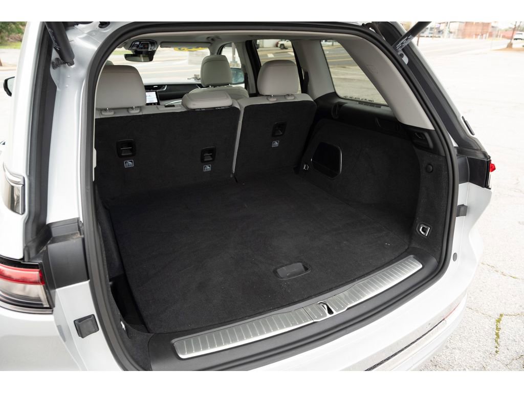 Used 2023 Jeep Grand Cherokee Overland image 33