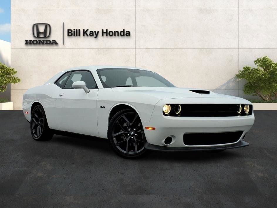 Used 2023 Dodge Challenger R/T w/ Blacktop Package video 1