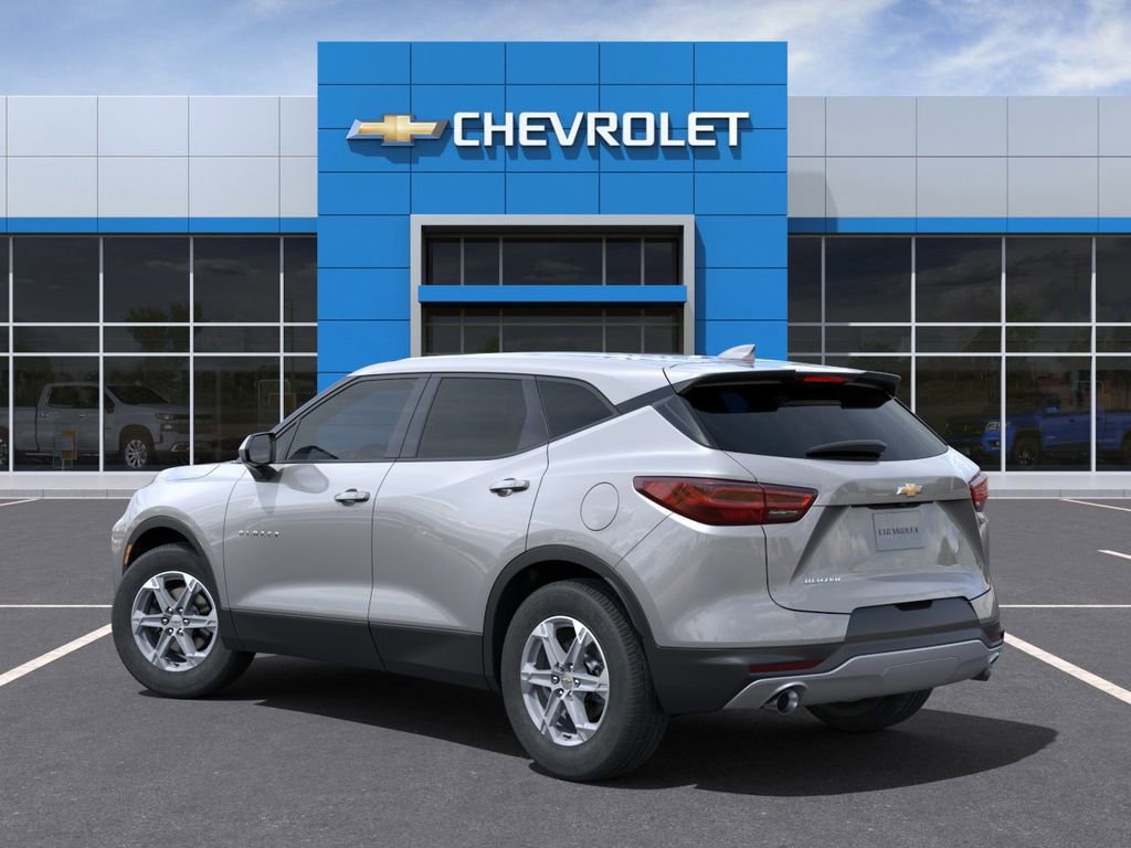 New 2025 Chevrolet Blazer LT FWD image 3