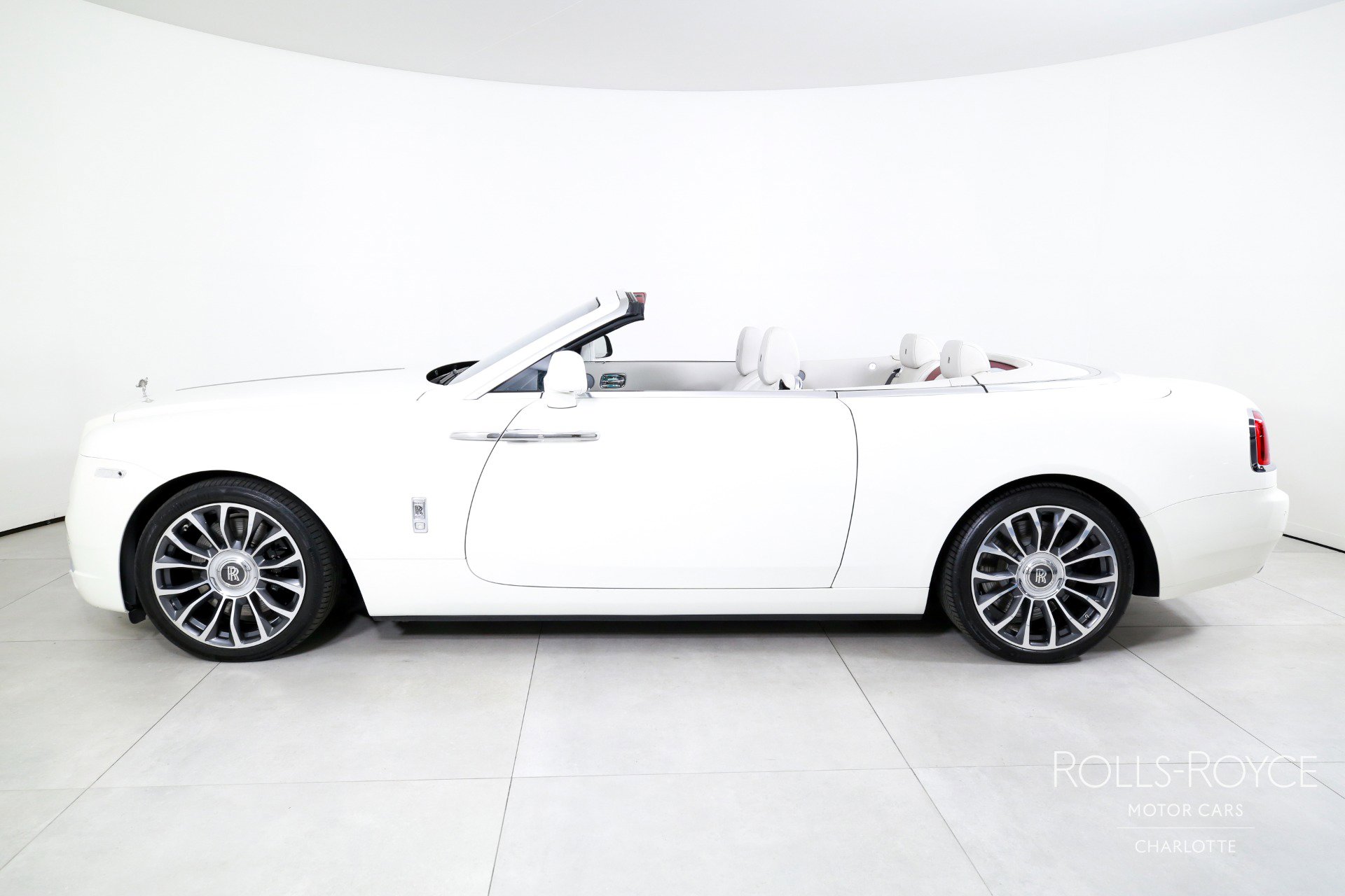 Certified 2020 Rolls-Royce Dawn image 3