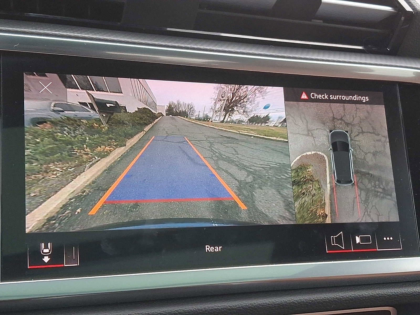 Used 2022 Audi Q3 2.0T Premium Plus image 17