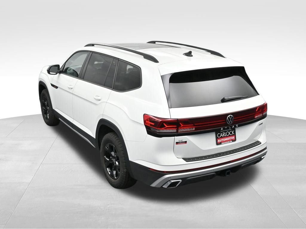 New 2025 Volkswagen Atlas Peak Edition SE image 30
