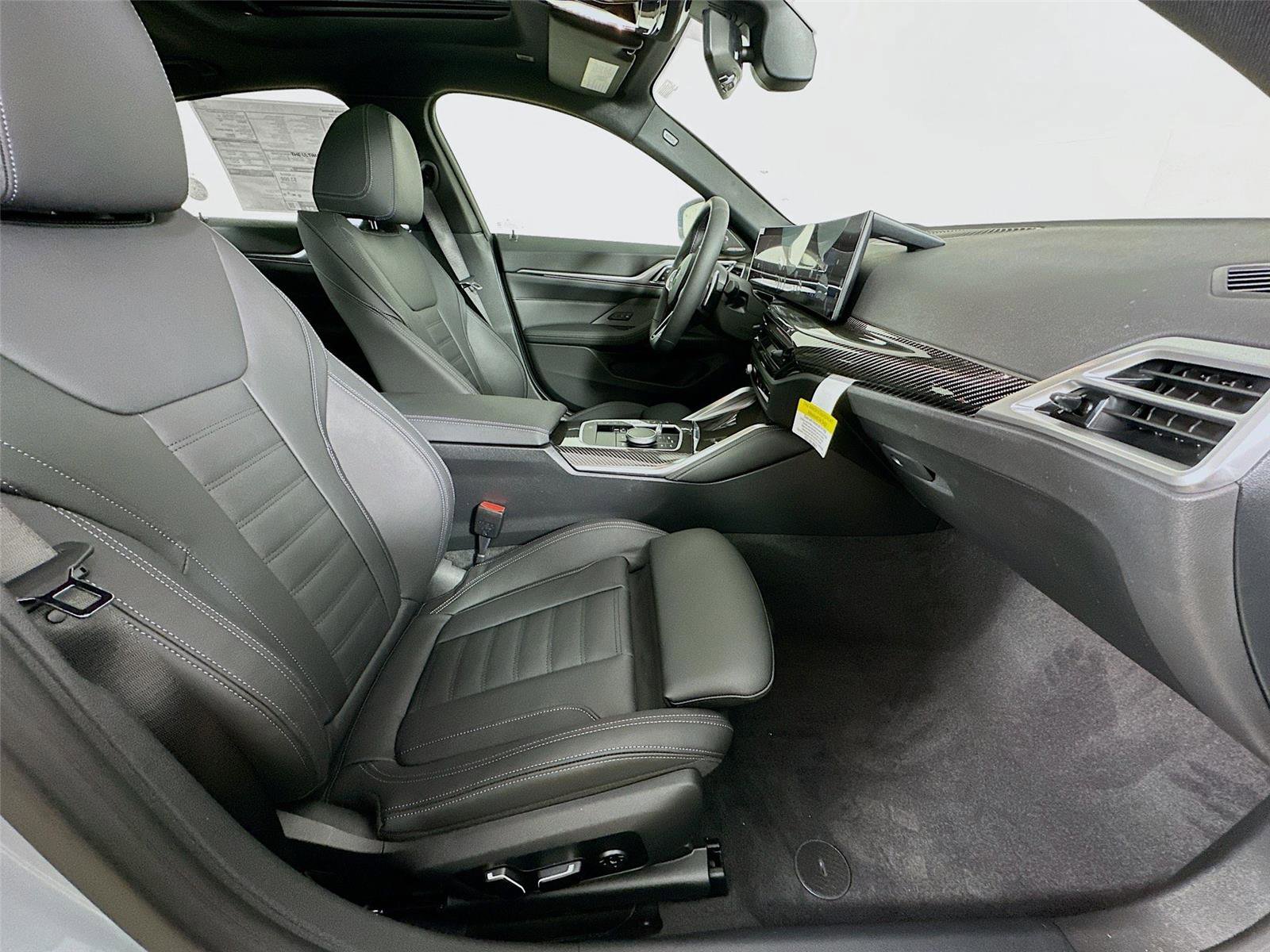 New 2026 BMW 440i xDrive w/ Premium Package image 30