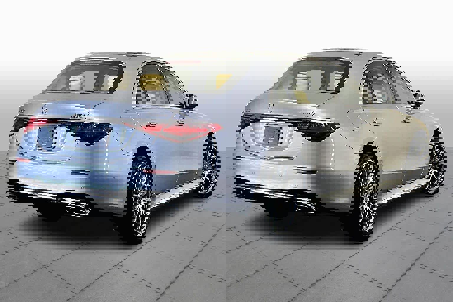 Used 2022 Mercedes-Benz S 580 4MATIC Sedan image 13