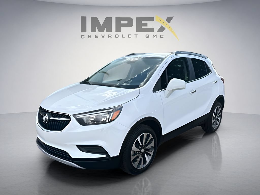 Used 2021 Buick Encore Preferred FWD image 1