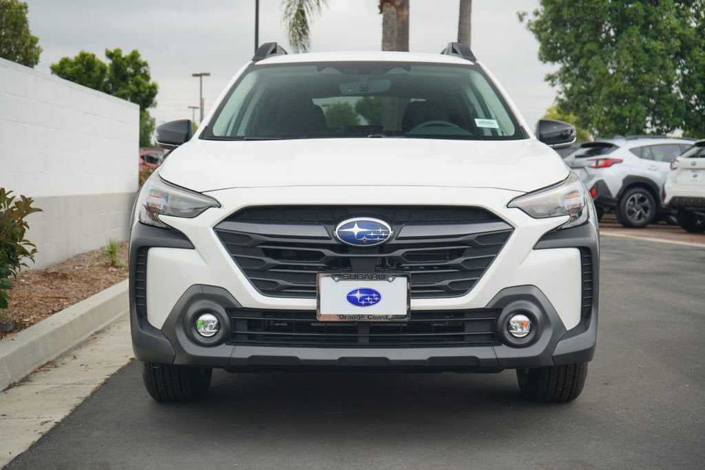 Certified 2025 Subaru Outback Premium image 5