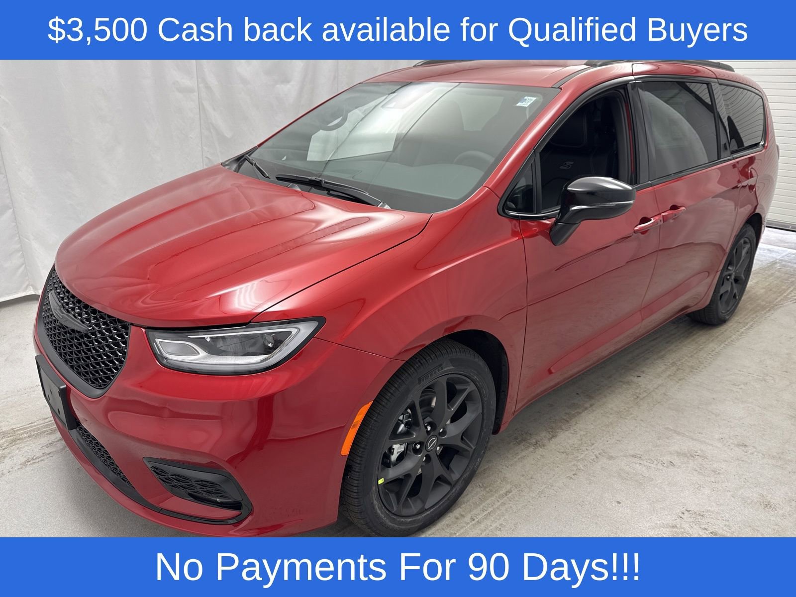 New 2026 Chrysler Pacifica Select w/ S Appearance Package image 5