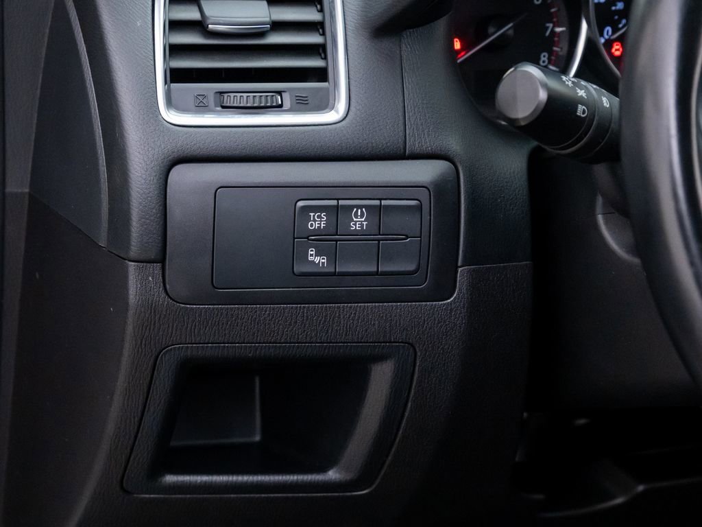 Used 2016 MAZDA CX-5 Touring image 18