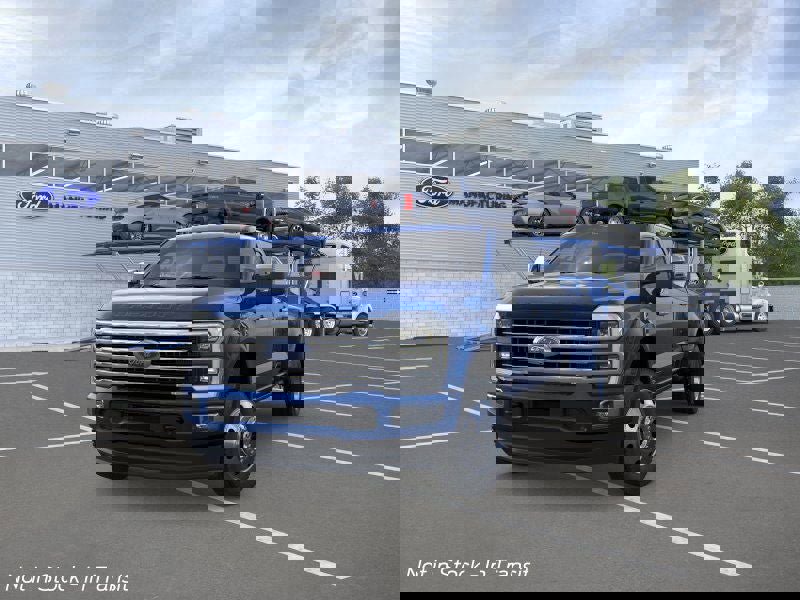 New 2026 Ford F450 Platinum image 2