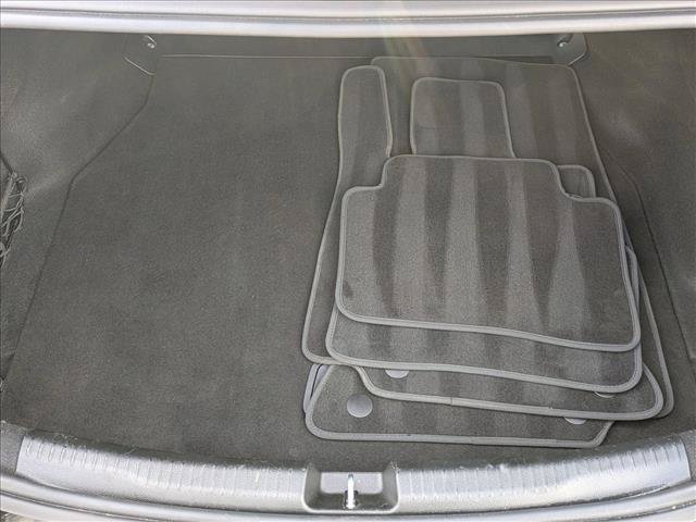 Used 2025 Mercedes-Benz C 300 4MATIC Sedan image 6