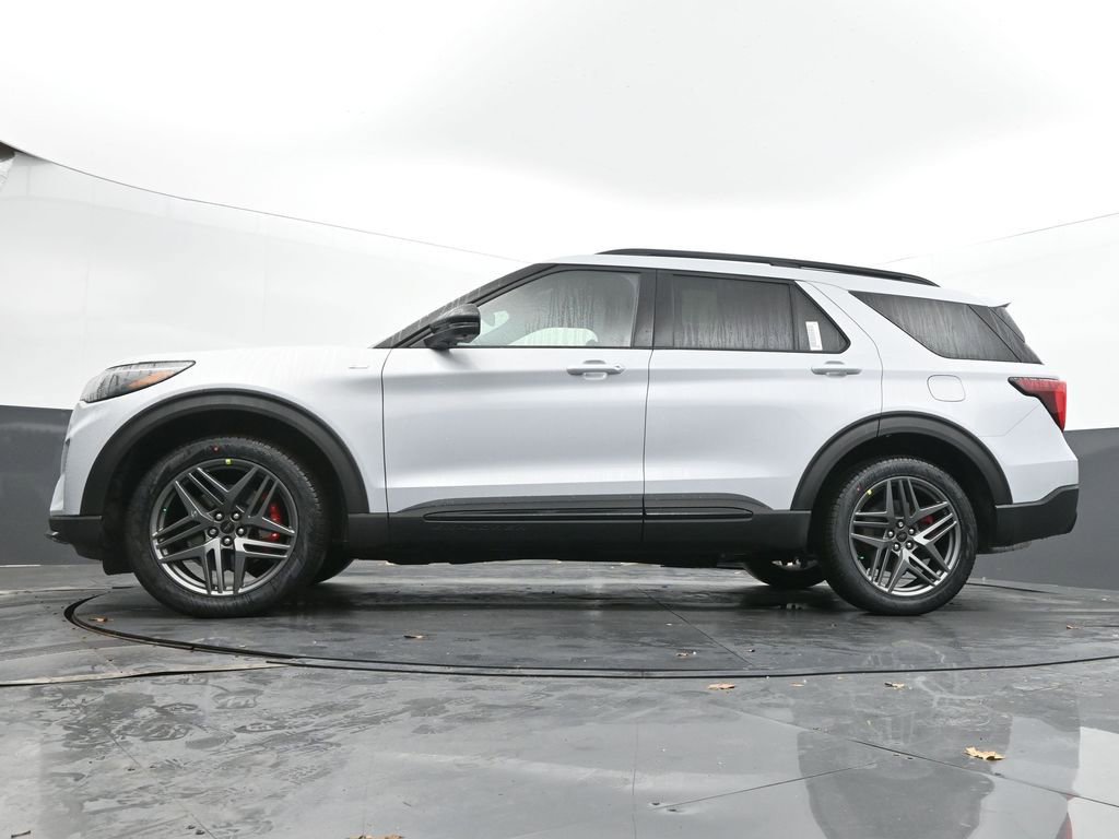 New 2026 Ford Explorer ST-Line w/ ST-Line Street Pack image 45