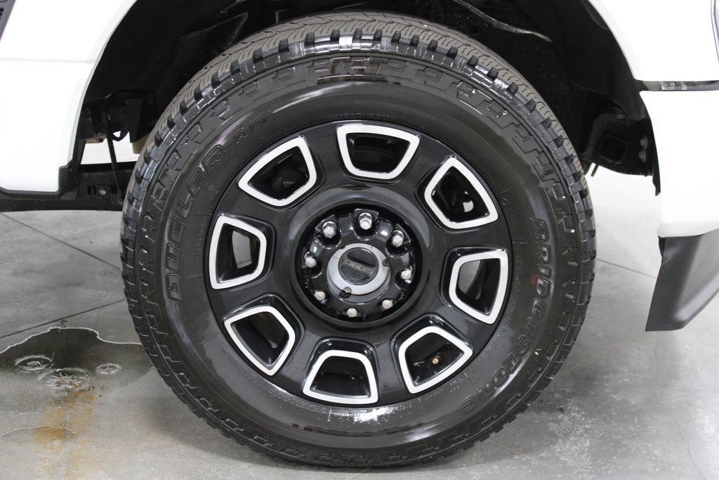 Used 2026 Ford F250 Platinum AWD/4WD image 16