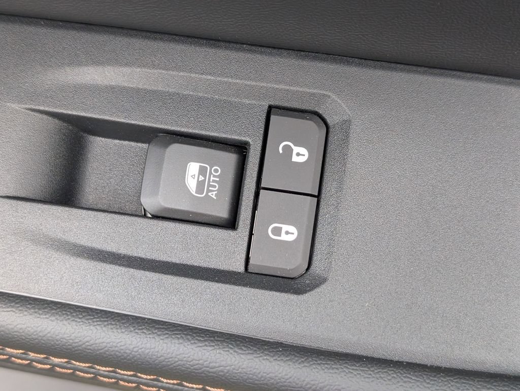 New 2026 Jeep Cherokee Limited AWD/4WD image 31