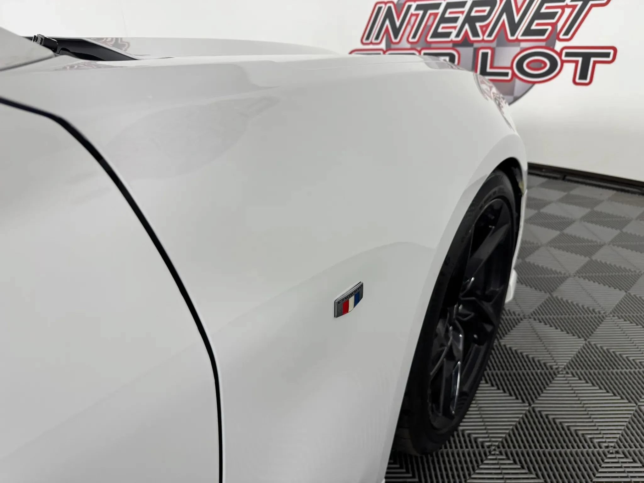 Used 2022 Chevrolet Camaro SS RWD image 27