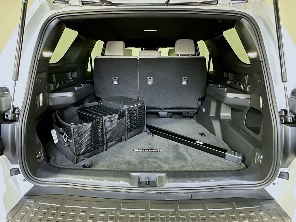 Certified 2025 Toyota 4Runner SR5 image 25