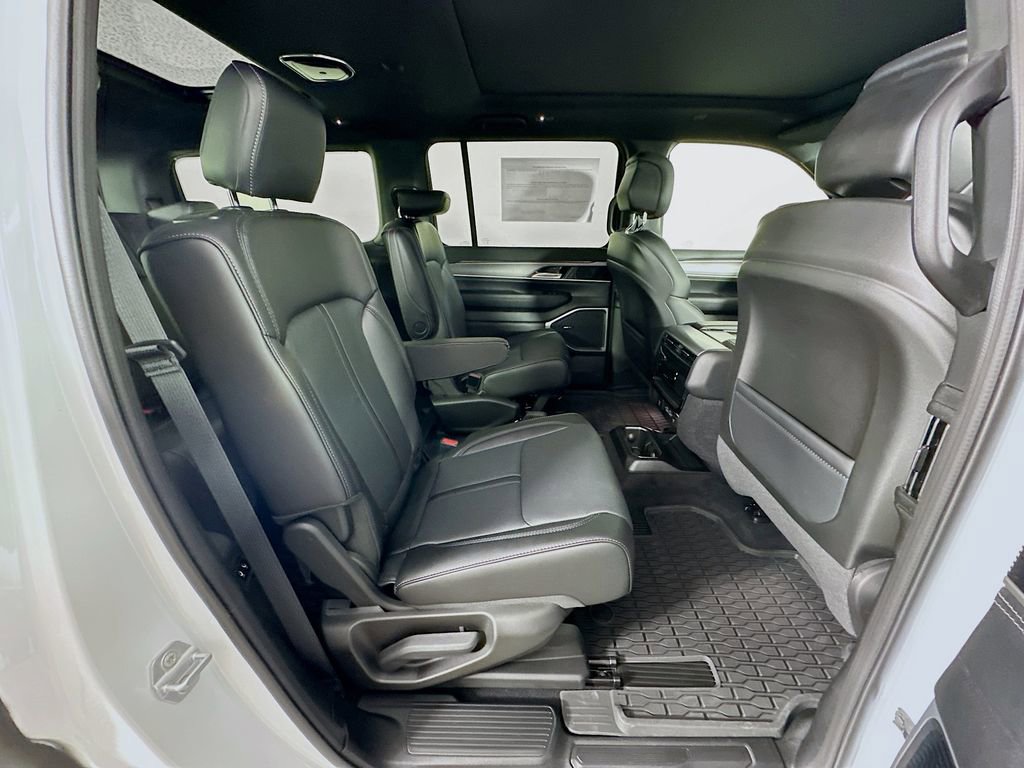 New 2026 Jeep Grand Wagoneer 4WD w/ Quick Order Packge 29V Upland image 36