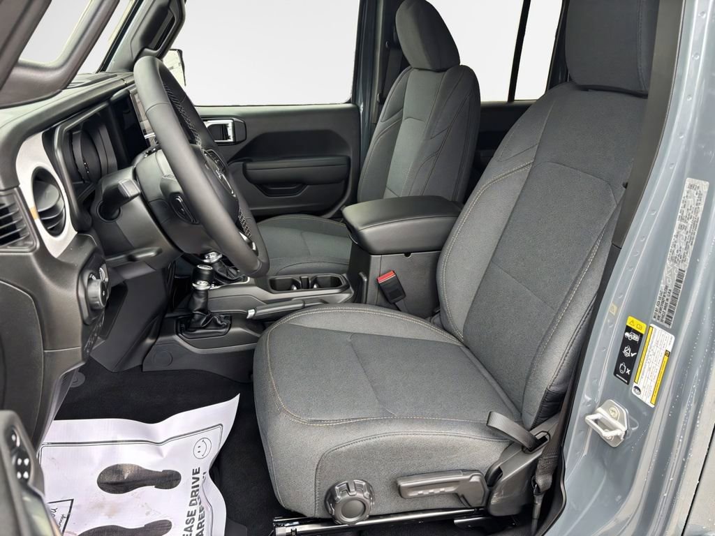 New 2026 Jeep Wrangler Unlimited Sport AWD/4WD image 32