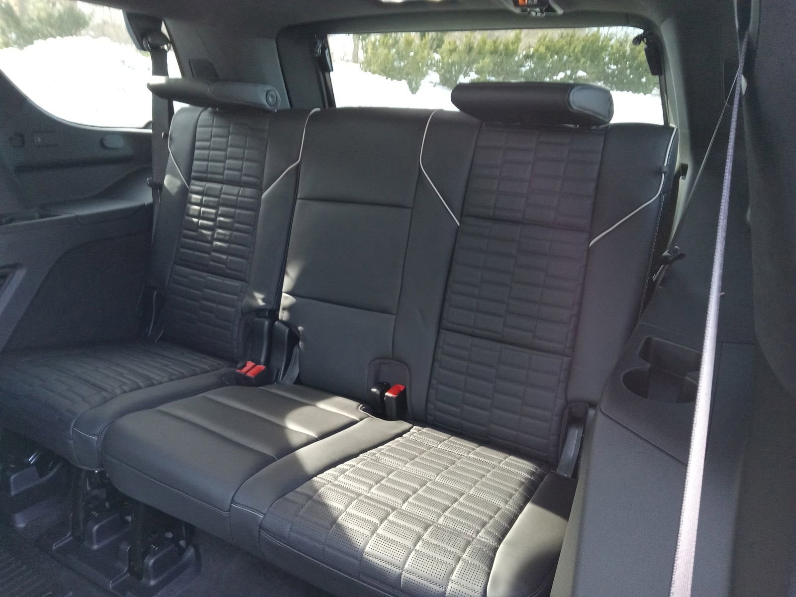 Used 2025 Cadillac Escalade Sport Platinum w/ LPO, ONYX Package image 25