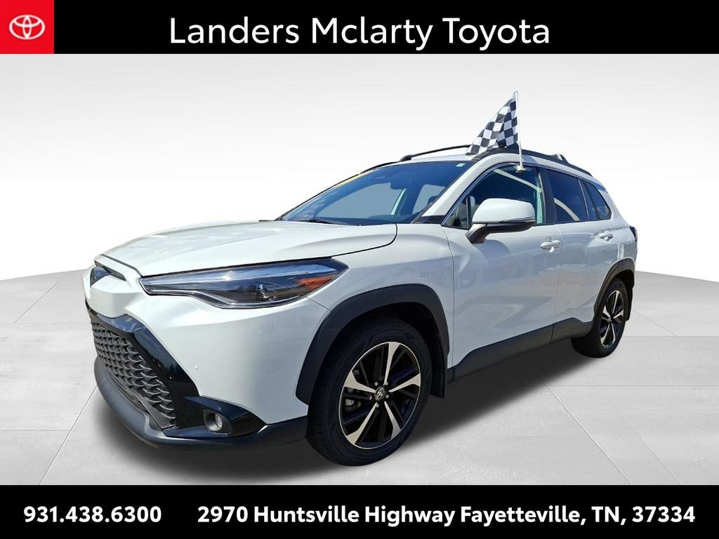 Used 2024 Toyota Corolla Cross AWD Hybrid w/ Convenience Package image 7