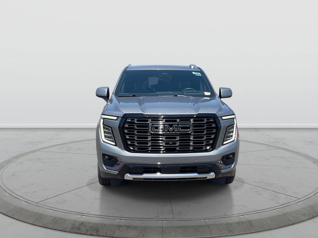 Used 2025 GMC Yukon Denali Ultimate AWD/4WD image 6