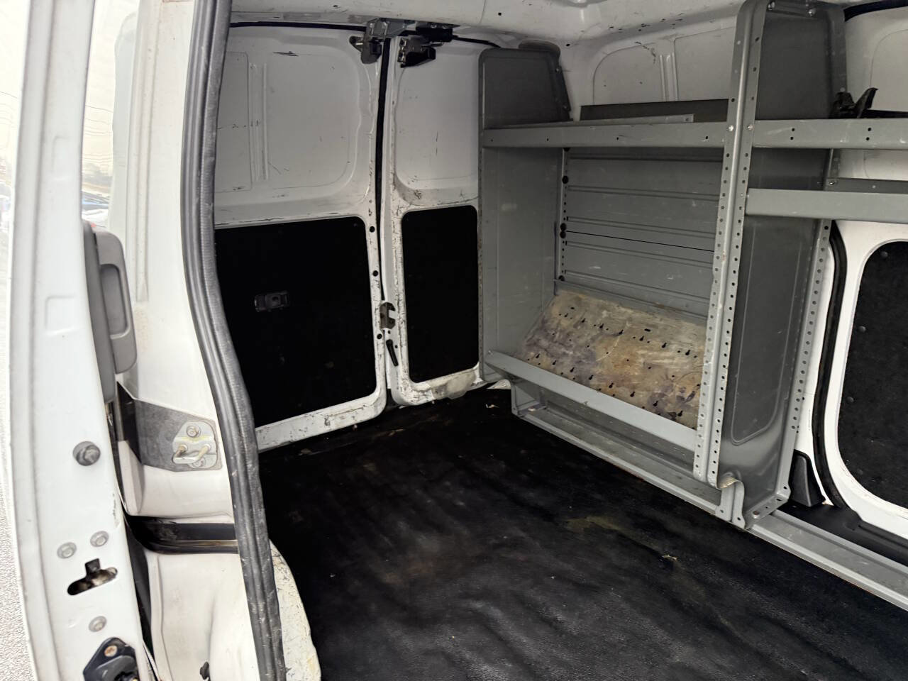 Used 2019 Nissan NV200 S image 17