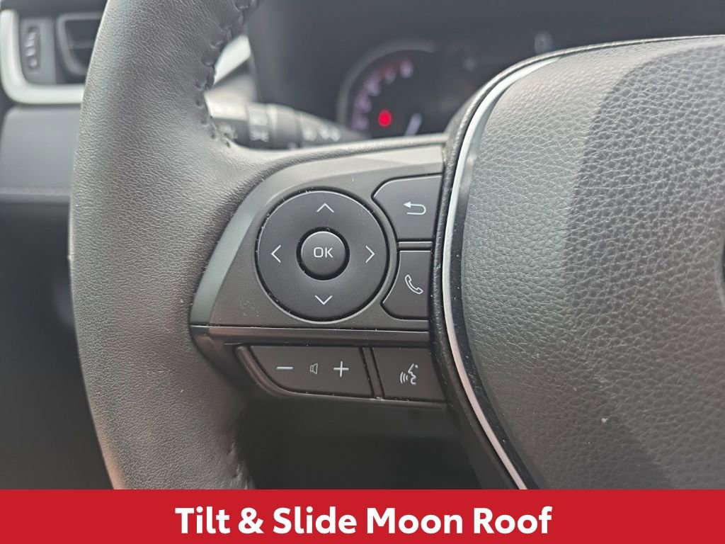 Used 2023 Toyota RAV4 XLE Premium FWD image 23