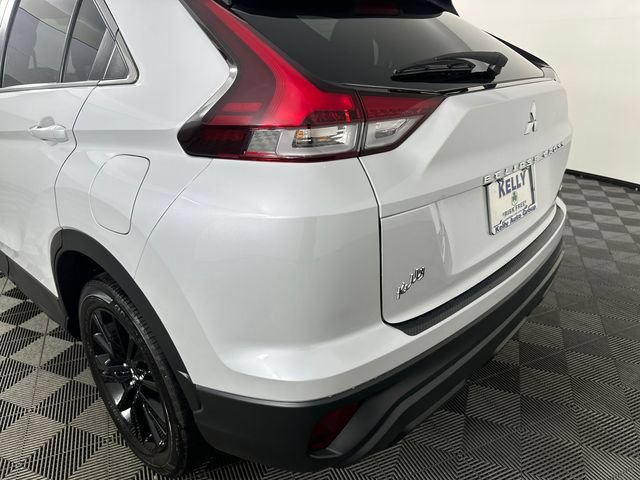 Used 2024 Mitsubishi Eclipse Cross LE AWD/4WD image 30