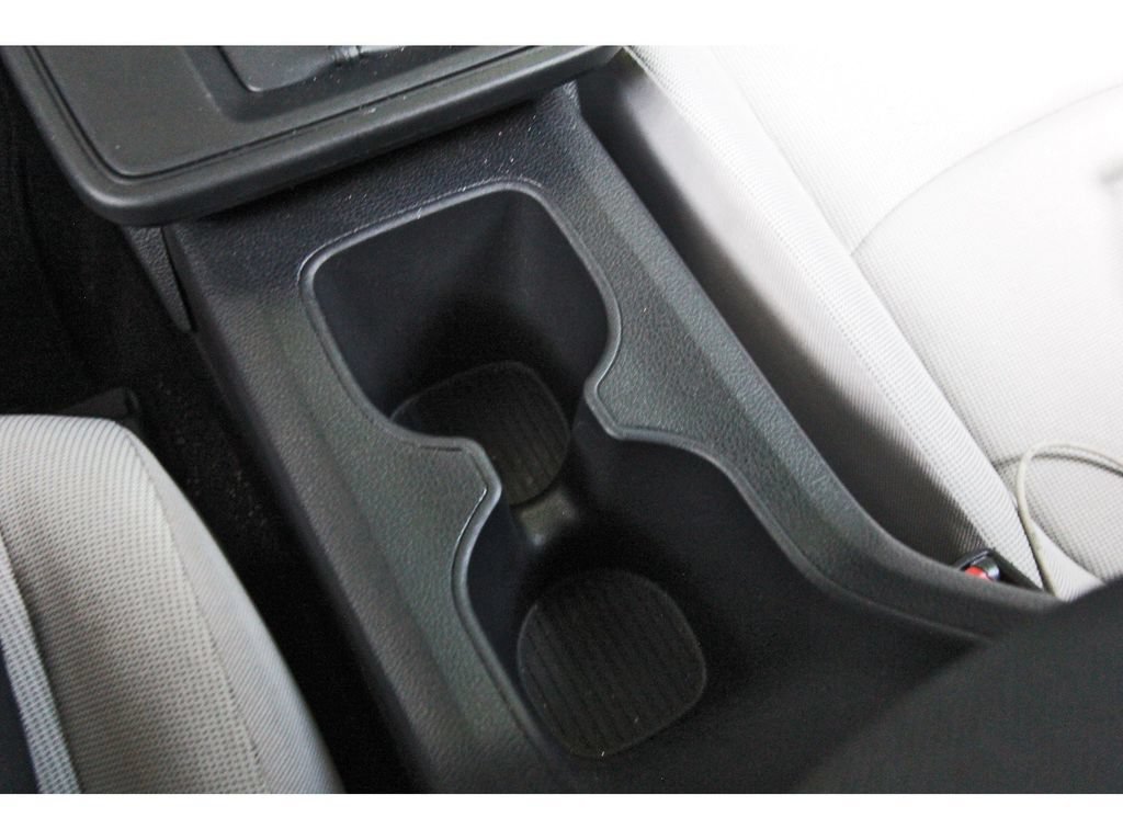 Used 2026 Toyota Corolla Cross L FWD image 29