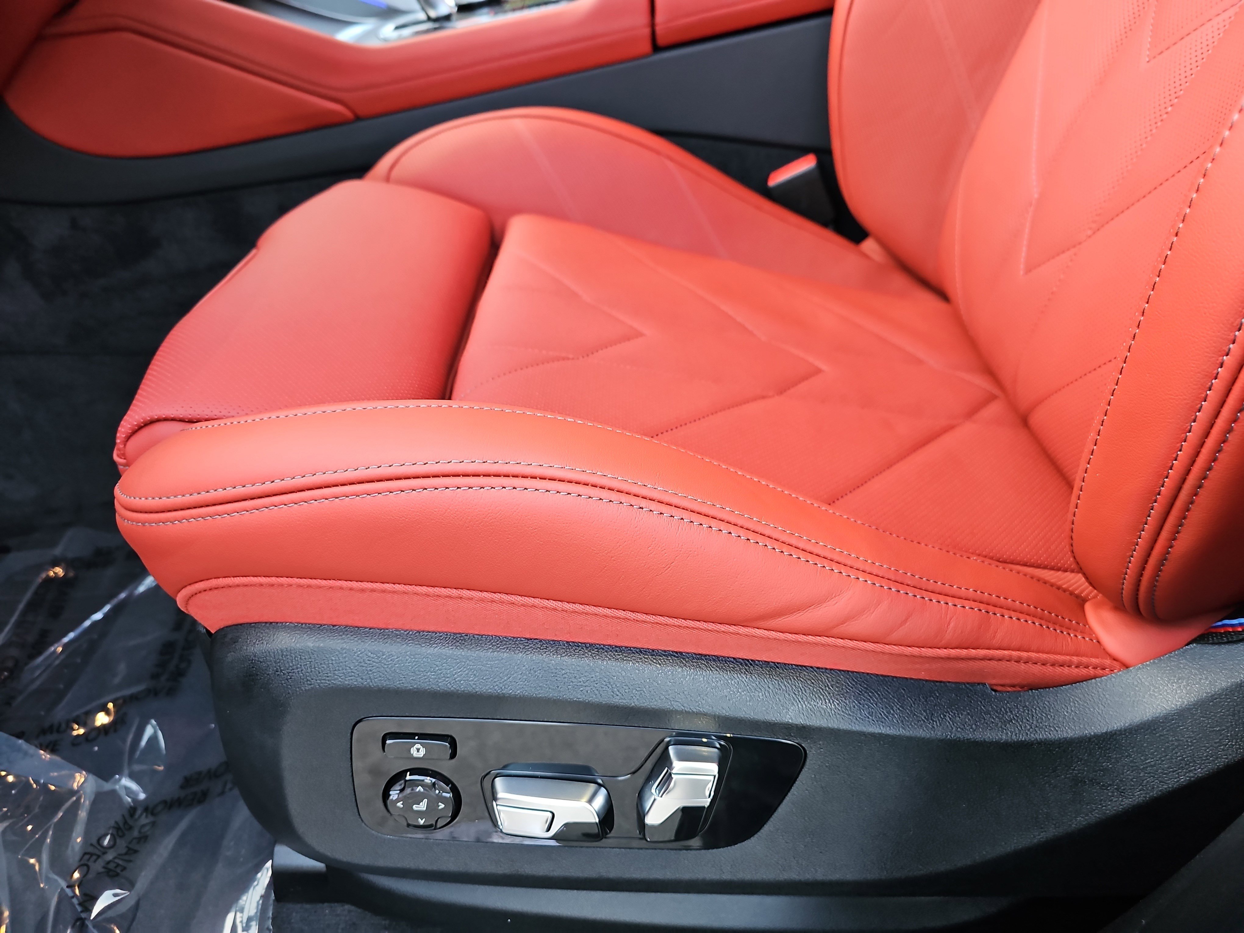 New 2026 BMW XM Label Red image 30