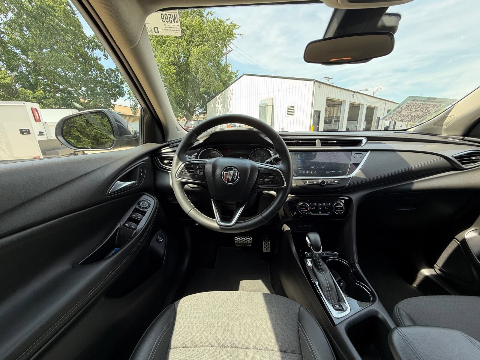 Used 2023 Buick Encore GX Select w/ Sport Touring Package FWD image 2