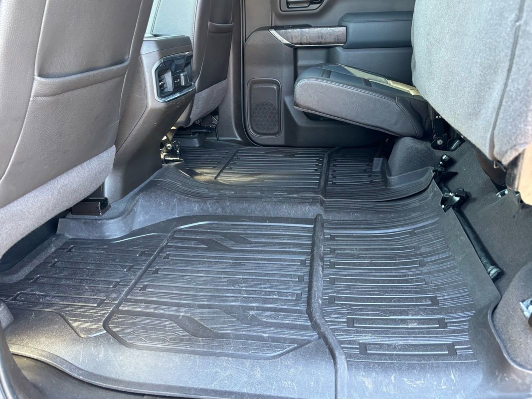 Used 2022 GMC Sierra 2500 Denali w/ Denali Ultimate Package AWD/4WD image 27