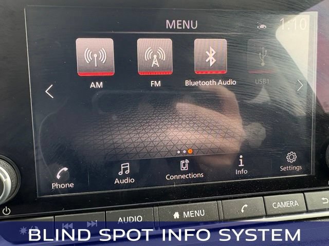 Used 2024 Nissan Rogue SV AWD/4WD image 5