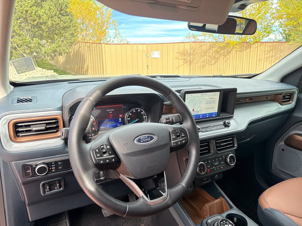 Used 2024 Ford Maverick Lariat w/ FX4 Off-Road Package AWD/4WD image 11