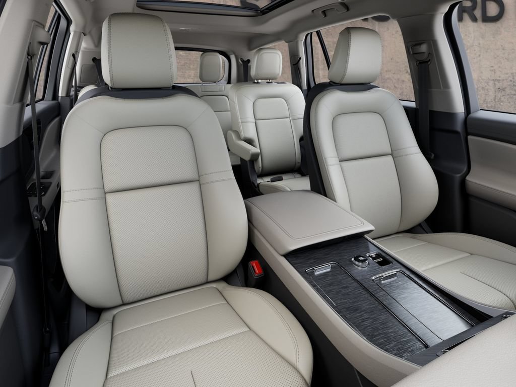 New 2027 Lincoln Aviator 2WD image 10