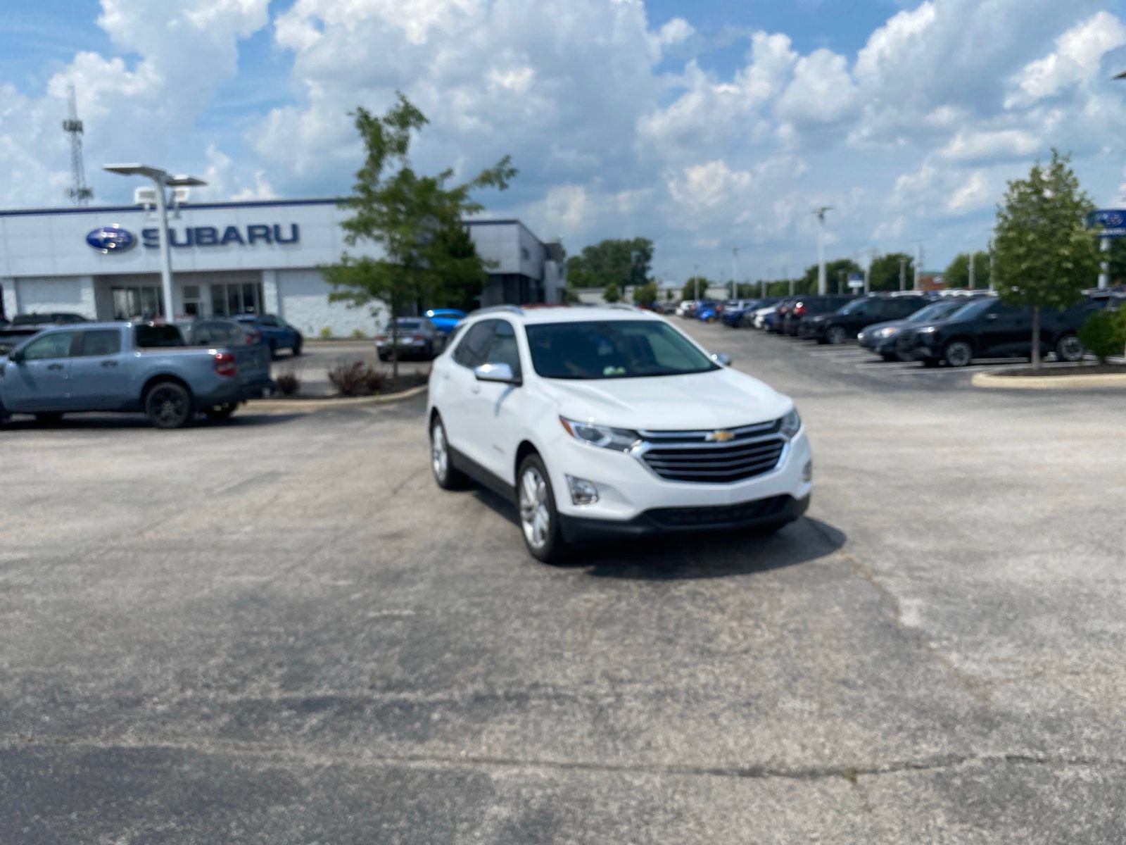 Used 2020 Chevrolet Equinox Premier AWD/4WD image 10