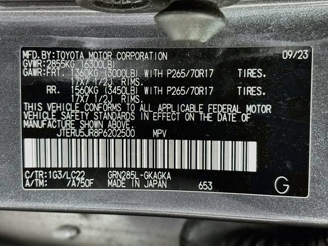 Used 2023 Toyota 4Runner TRD Off-Road Premium w/ Off Road Premium Plus Package AWD/4WD image 36