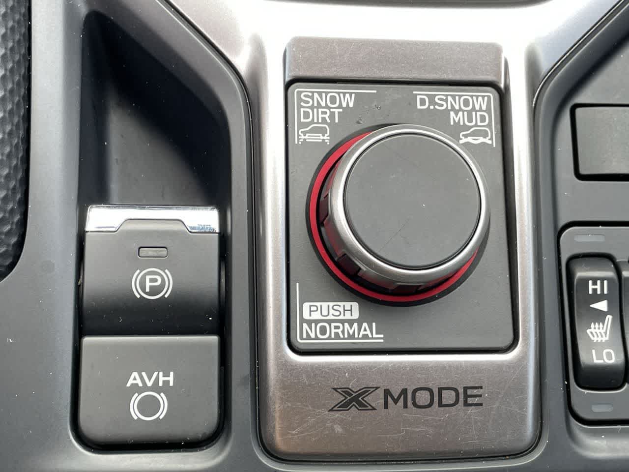 Used 2022 Subaru Forester Limited AWD/4WD image 35