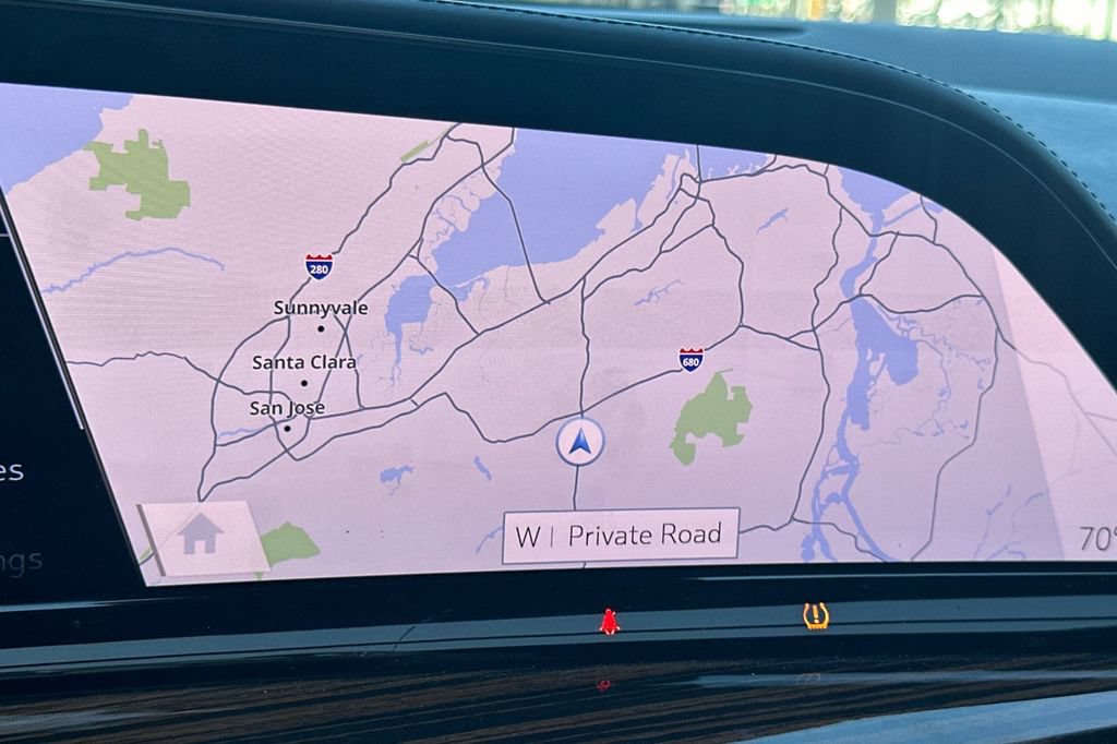 Certified 2021 Cadillac Escalade ESV Premium Luxury w/ Driver Assist Tech Package AWD/4WD image 44