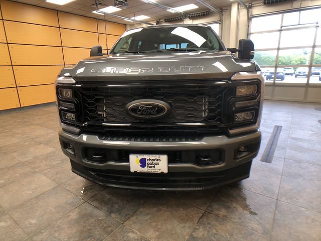 New 2026 Ford F250 XLT w/ XLT Premium Package AWD/4WD image 2