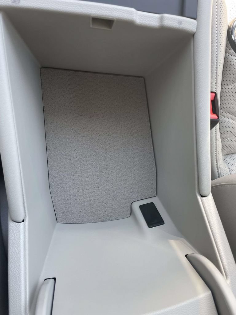 New 2026 Volkswagen Atlas SE FWD image 28