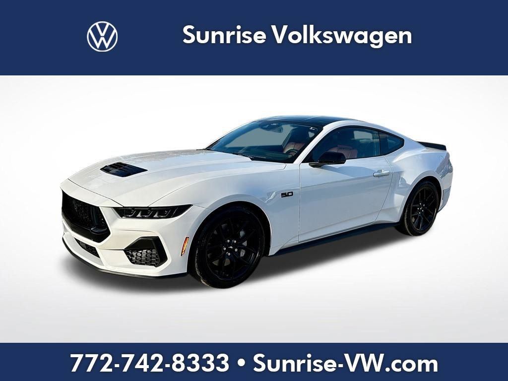 Used 2025 Ford Mustang GT Premium image 1