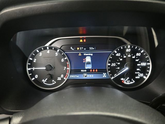 Used 2024 Nissan Titan SV w/ SV Convenience Package image 12
