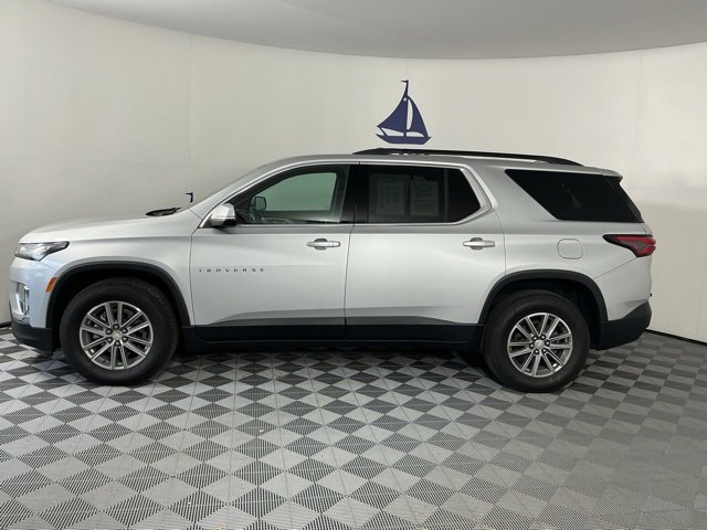 Used 2022 Chevrolet Traverse LT image 4