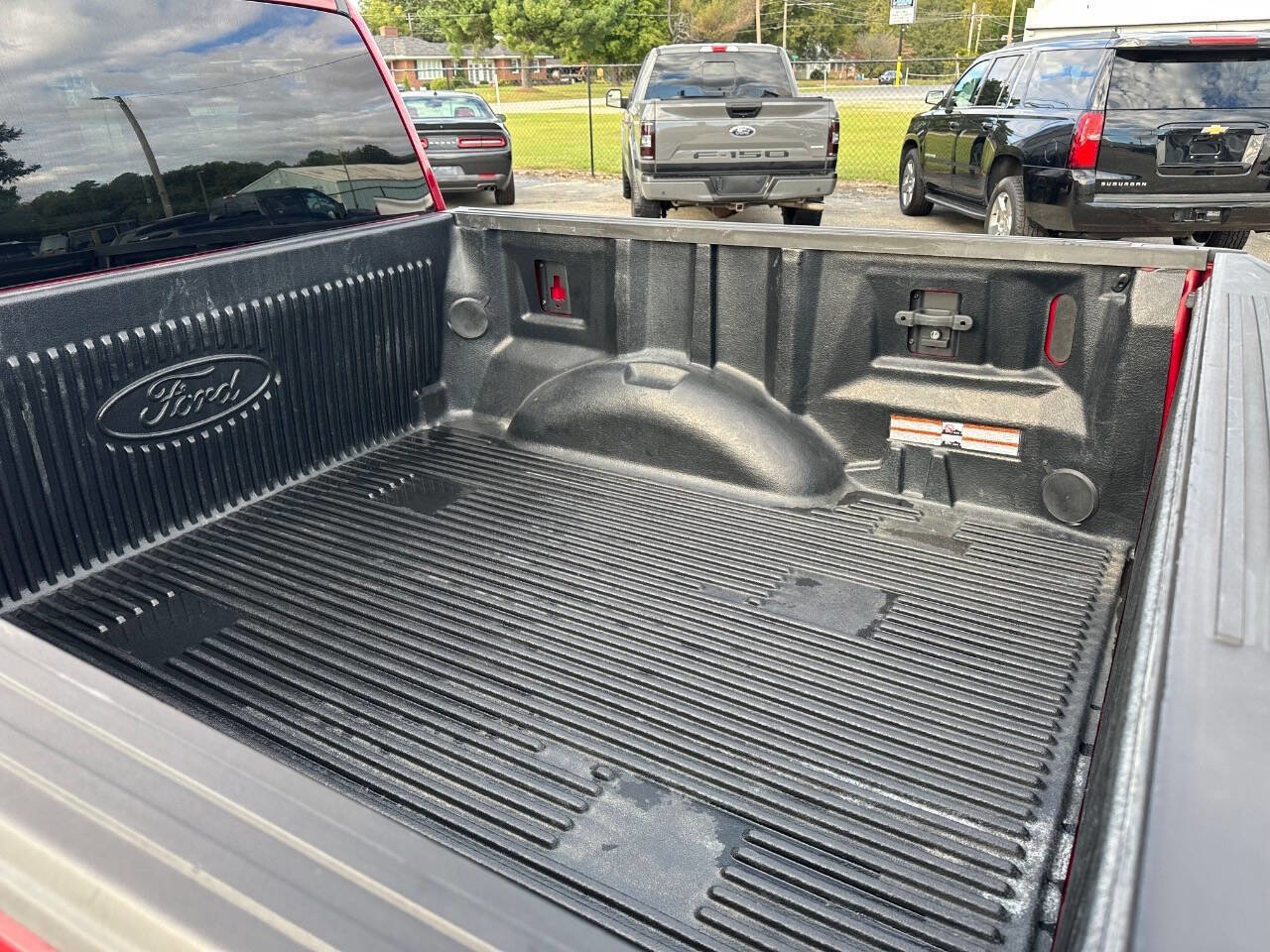 Used 2015 Ford F150 XLT w/ Equipment Group 301A Mid image 18