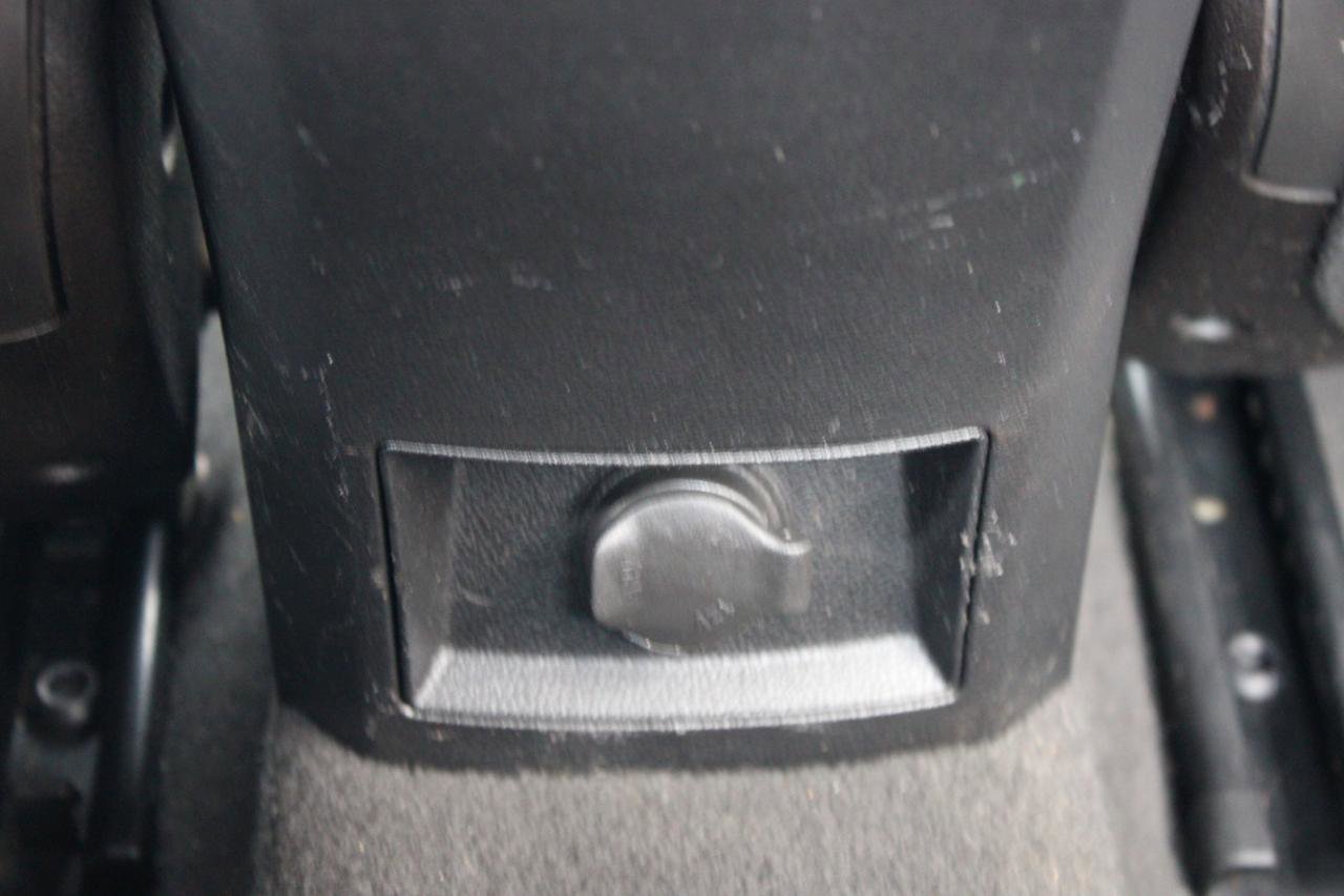 Used 2015 Chevrolet Cruze LT image 42