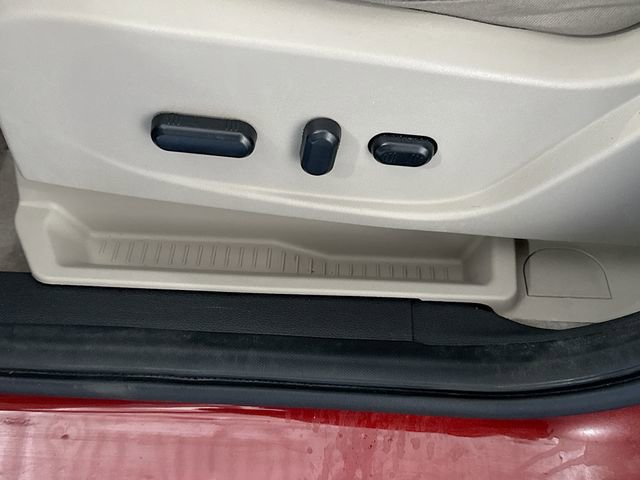 Used 2015 Ford Escape Titanium image 20