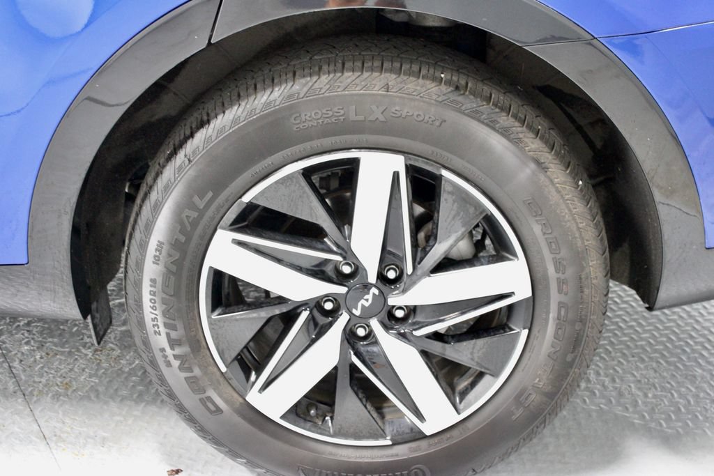 Used 2023 Kia Sorento S FWD image 20