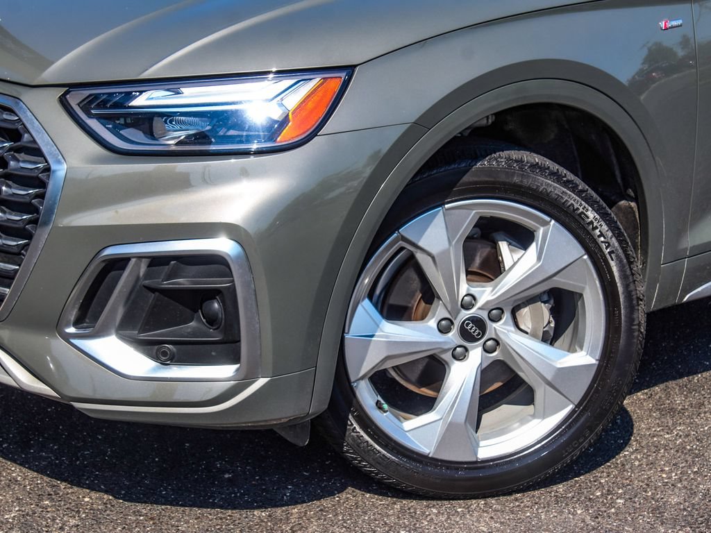 Used 2023 Audi Q5 2.0T Premium w/ Convenience Package AWD/4WD image 47