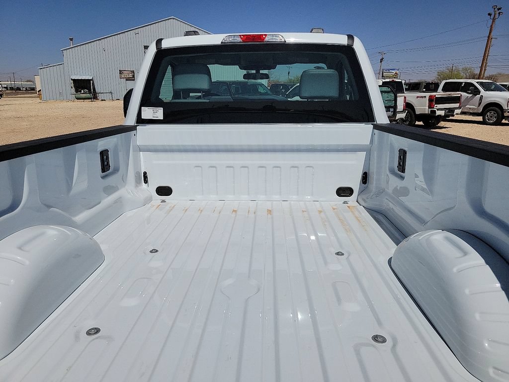 New 2026 Ford F250 XL w/ XL Chrome Package AWD/4WD image 15