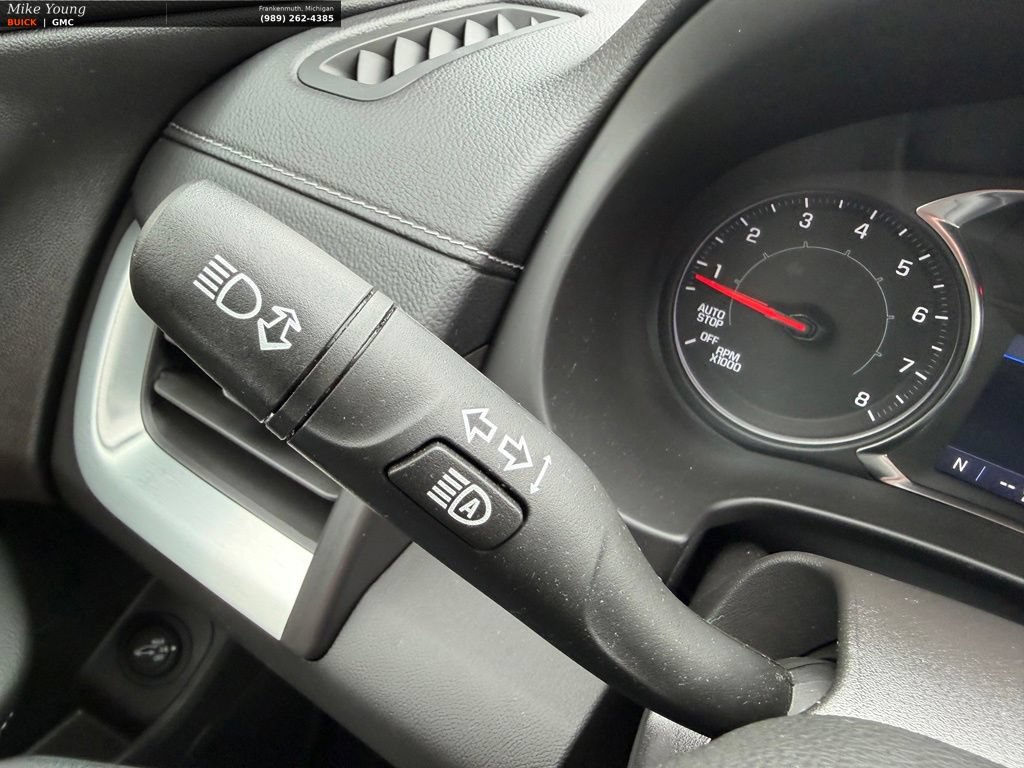 Used 2024 GMC Terrain SLT FWD image 25
